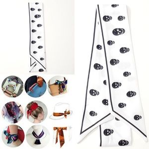 ⤵⤵2pcs Exquisite White Skull Design Cotton Scarves